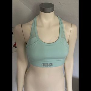 NWOT Vs pink ultimate sports bra size medium